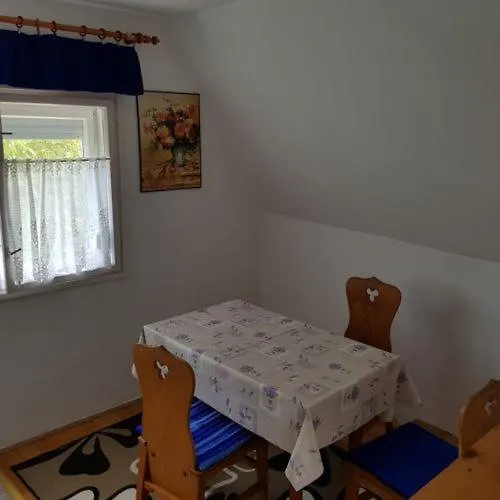 Lägenhet Dora Apartmanhaz